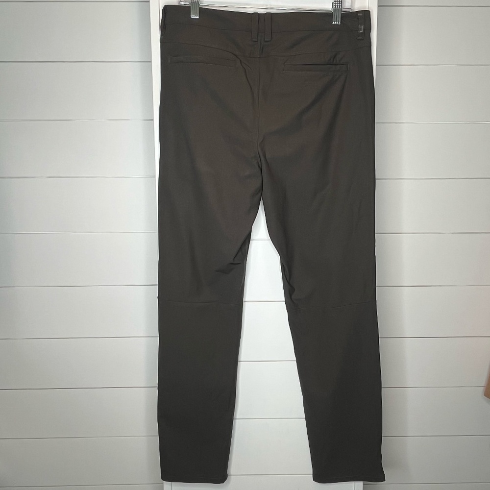 CUTS Mens Pants Size 33x32 Olive Green